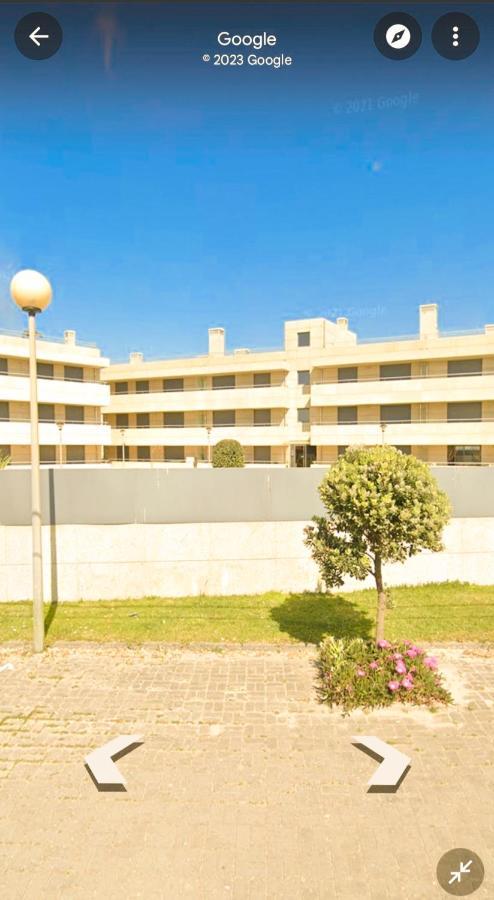 Beach Front Apartment - With Swimming Pool, Barbecue And Tennis Court! Viana do Castelo Luaran gambar